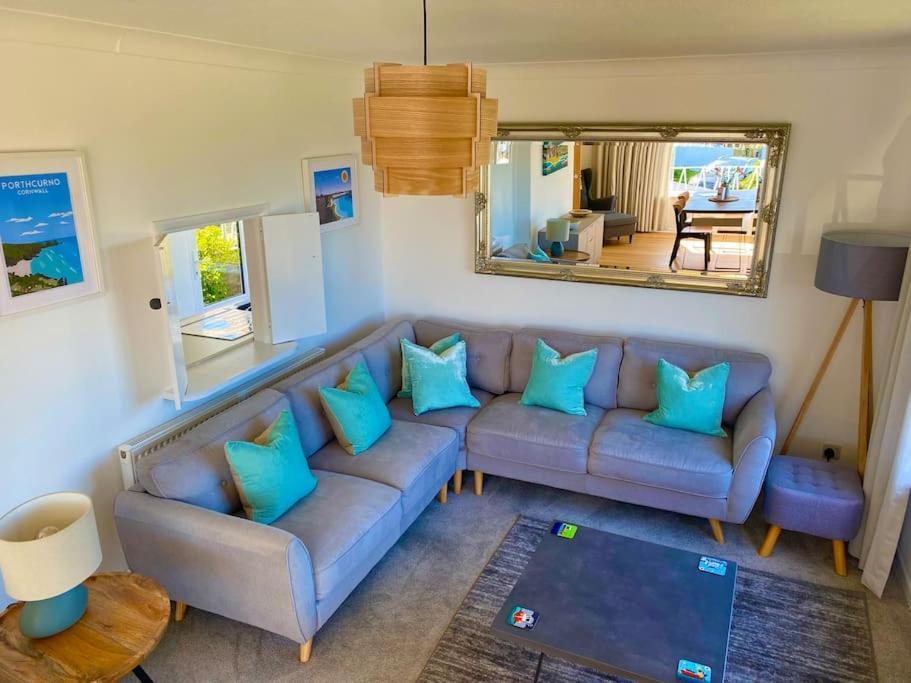 Apartment Spacious With Panoramic Sea View, Free Parking Ev & Large Garden